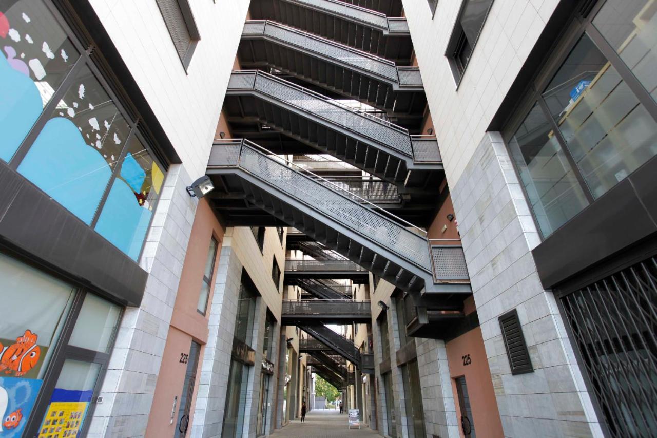 1217 - Pool And Beach Nice Apartment II 바르셀로나 외부 사진